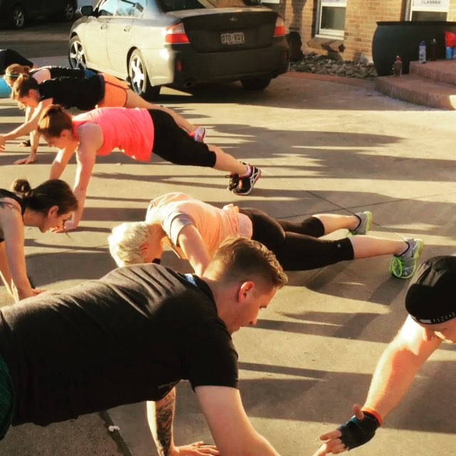 Some buddy bonding push-ups at Boot Camp. #bootcamp #personaltrainer #gym #denver #colorado #fitness #personaltraining #trainerscott #getinshape #fatloss #loseweight #ripped #toned #denverfitness #denverbootcamp #fitnessclass #fitnessclasses #denvertrainer #pushups #chest #legs #squats #lunges #squat #abs #core #workout #sweat #burn #men