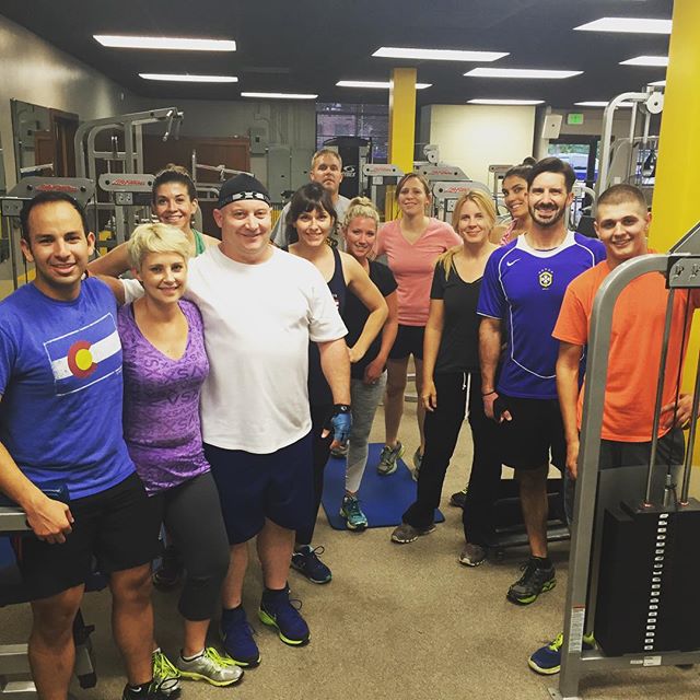 Trainer Scott group fitness training tonight at the gym. #bootcamp #personaltrainer #gym #denver #colorado #fitness #personaltraining #strong #ripped #bodybuilder #bodybuilding #weightlifting #dumbbells #chest #pecs #shoulders #legs #quads #triceps #biceps #squats #pushups #lunges #situps #core #abs #workout #sweat #exercise