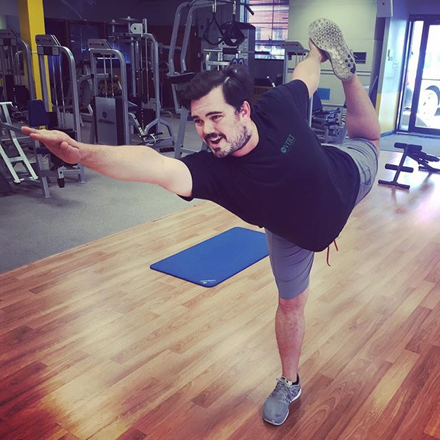 @noahvert showing off his flexibility #pose #bootcamp #personaltrainer #gym #denver #colorado #fitness #personaltraining #trainerscott #getinshape #fatloss #loseweight #ripped #toned #yoga #core #fit #trim #glutes #butt #abs #calves #workout #sweat #health #healthy #diet #nutrition #bodybuilding #weighttraining