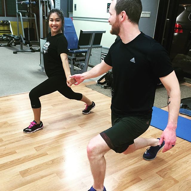 Hand holding lunges aaaawe. #Bootcamp #personaltrainer #gym #denver #colorado #fitness #personaltraining #trainerscott #bodybuilder #bodybuilding #deadlifts #deadlift #glutes #quads #hamstrings #hamstring #hammies #squats #squat #lunges #legs #legday #weightlifting #weighttraining #men #married #couple #buff #strong