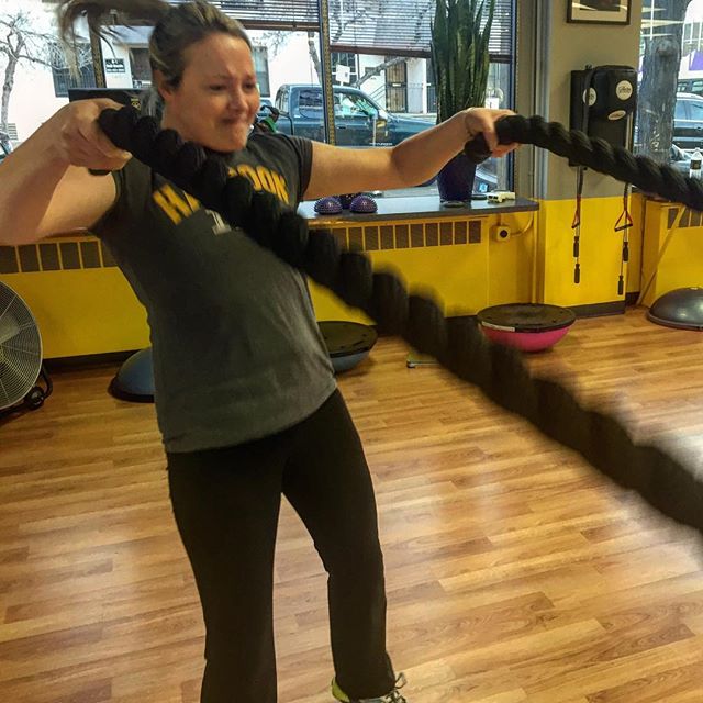 Lauren rocking the rope tonight. #Bootcamp #personaltrainer #gym #denver #colorado #fitness #personaltraining #trainerscott #bodybuilder #bodybuilding #deadlifts #deadlift #glutes #quads #hamstrings #hamstring #hammies #squats #squat #lunges #legs #legday #weightlifting #weighttraining #men #hunk #buff #strong #mom