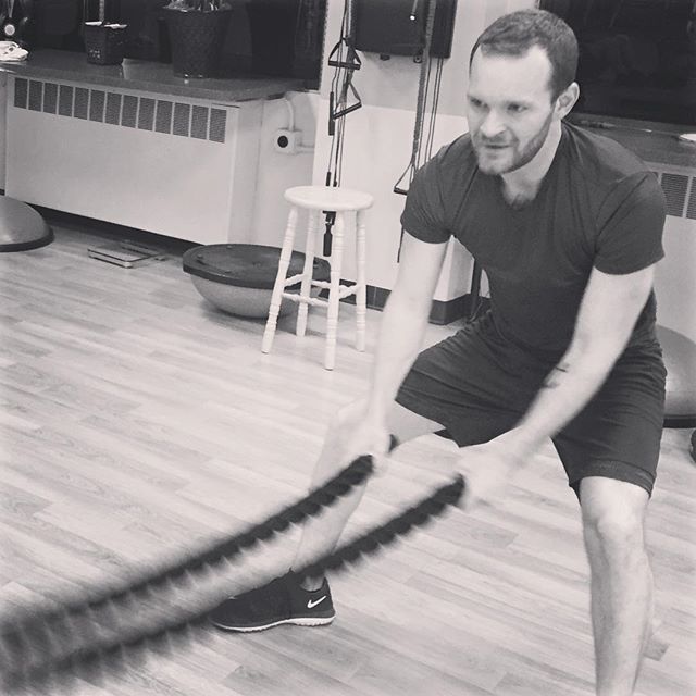 Adam slamming the ropes at boot camp last night. #Bootcamp #personaltrainer #gym #denver #colorado #fitness #personaltraining #trainerscott #bodybuilder #bodybuilding #deadlifts #deadlift #glutes #quads #hamstrings #hamstring #hammies #squats #squat #lunges #legs #legday #weightlifting #weighttraining #men #power #strong #buff #strong