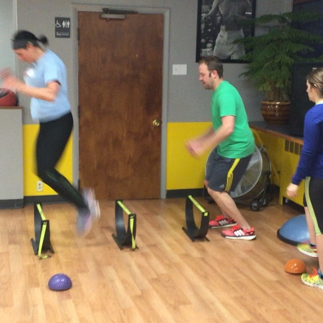 Agility training at Scott's Denver Boot Camp Fitness Class. #Bootcamp #personaltrainer #gym #denver #colorado #fitness #personaltraining #trainerscott #bodybuilder #bodybuilding #deadlifts #deadlift #glutes #quads #hamstrings #hamstring #hammies #squats #squat #lunges #legs #legday #weightlifting #weighttraining #strong #agility #speed #core #strength