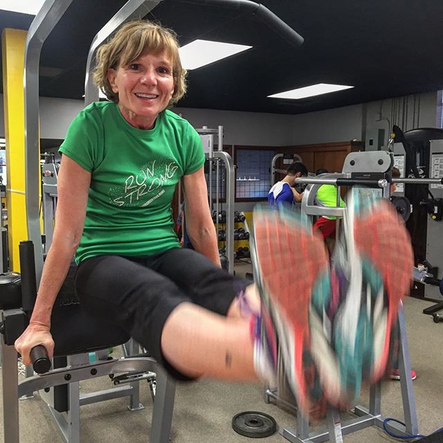 Kathy working core tonight at the gym. #Bootcamp #personaltrainer #gym #denver #colorado #fitness #personaltraining #trainerscott #bodybuilder #bodybuilding #deadlifts #deadlift #glutes #quads #hamstrings #hamstring #abs #squats #squat #lunges #legs #legday #weightlifting #weighttraining #men #workout #strong #sweat #core