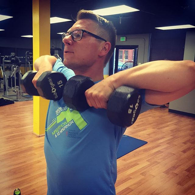Adam getting some upright rows tonight at the gym  #Bootcamp #personaltrainer #gym #denver #colorado #fitness #personaltraining #fun #bodybuilder #bodybuilding #deadlifts #life #running #quads #run #women #fit #squats #squat #lunges #legs #legday #weightlifting #weighttraining #men #sweat #shoulders #cardio #strong