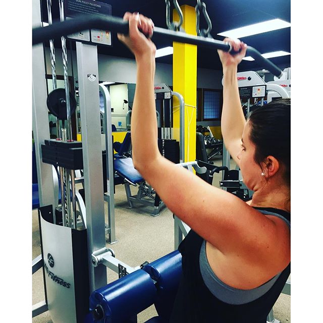Devin getting some lat pulldowns tonight at group personal training. #personaltrainer #gym #denver #colorado #fitness #personaltraining #babe #bodybuilder #bodybuilding #deadlifts #fitchick #running #quads #girl #woman #fit #squats #squat #lunges #legs #legday #weightlifting #weighttraining #men #sweat #women #cardio #strong #girls