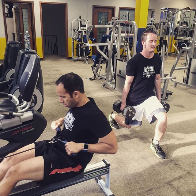 So much action at group training tonight!  Rod rowing and Alex lunging. #Personaltrainer #gym #denver #colorado #fitness #personaltraining #fun #bodybuilder #bodybuilding #deadlifts #life #running #quads #girl #woman #fit #squats #squat #lunges #legs #legday #weightlifting #weighttraining #men #sweat #women #cardio #strong #girls