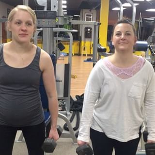 Liz and Elisha getting some curls tonight at group personal training. #personaltrainer #gym #denver #colorado #fitness #personaltraining #armday #bodybuilder #bodybuilding #deadlifts #curls #arms #quads #girl #woman #fit #squats #squat #lunges #legs #legday #weightlifting #weighttraining #biceps #sweat #women #cardio #strong #girls