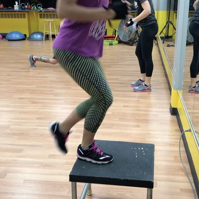 #personaltrainer #gym #denver #colorado #fitness #personaltraining #fun #bodybuilder #bodybuilding #deadlifts #life #running #quads #girl #woman #fit #squats #squat #lunges #legs #legday #weightlifting #weighttraining #men #sweat #women #cardio #strong #girls