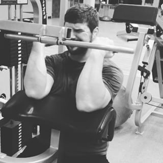 Clint getting some curls at group personal training. #personaltrainer #gym #denver #colorado #fitness #personaltraining #curls #bodybuilder #bodybuilding #deadlifts #biceps #quads #girl #woman #fit #squats #squat #lunges #legs #legday #weightlifting #weighttraining #men #sweat #women #cardio #strong #girls #arms