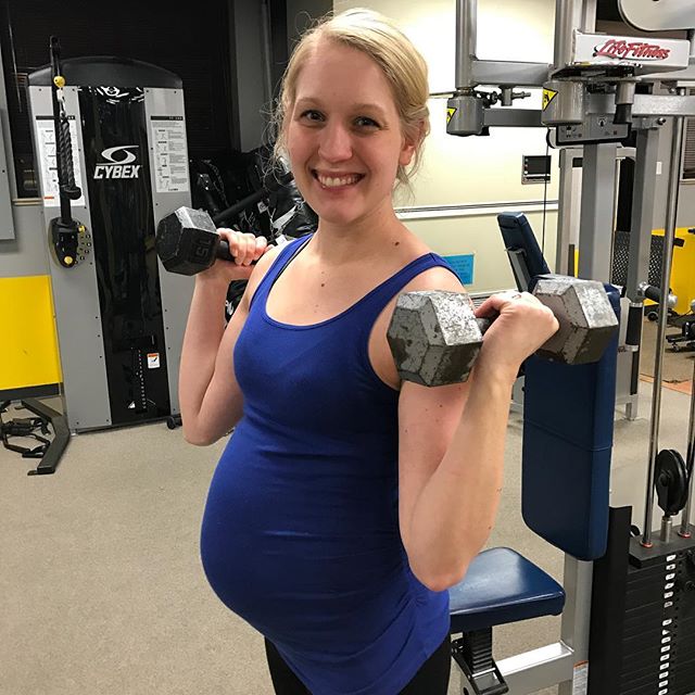 Liz working off the holiday weight… JK she's pregnant #personaltrainer #gym #denver #colorado #fitness #personaltraining #pregnant #bodybuilder #bodybuilding #deadlifts #mother #mom #quads #girl #woman #fit #squats #squat #lunges #legs #legday #weightlifting #weighttraining #men #sweat #women #cardio #strong #girls