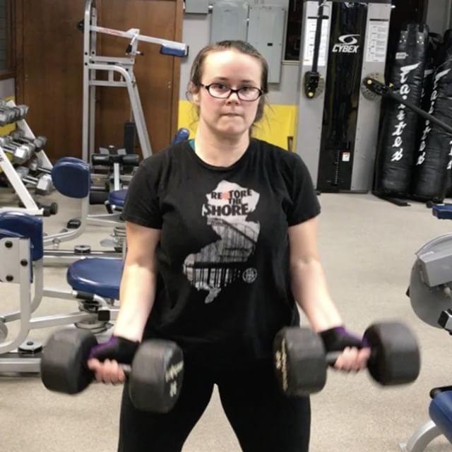 Eileen curling the 25's tonight at group personal training #personaltrainer #gym #denver #colorado #fitness #personaltraining #fun #bodybuilder #bodybuilding #deadlifts #life #running #quads #girl #woman #fit #squats #squat #lunges #legs #legday #weightlifting #weighttraining #men #sweat #women #cardio #strong #girls