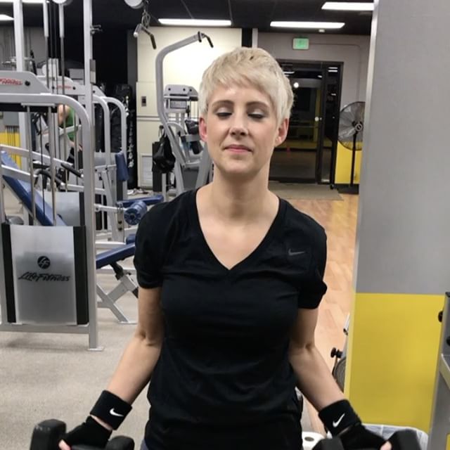 @shelley_spawn getting some curl-shoulder press at boot camp #personaltrainer #gym #denver #colorado #fitness #personaltraining #fun #bodybuilder #bodybuilding #deadlifts #life #running #quads #girl #woman #fit #squats #squat #lunges #legs #legday #weightlifting #weighttraining #men #sweat #women #cardio #strong #girls