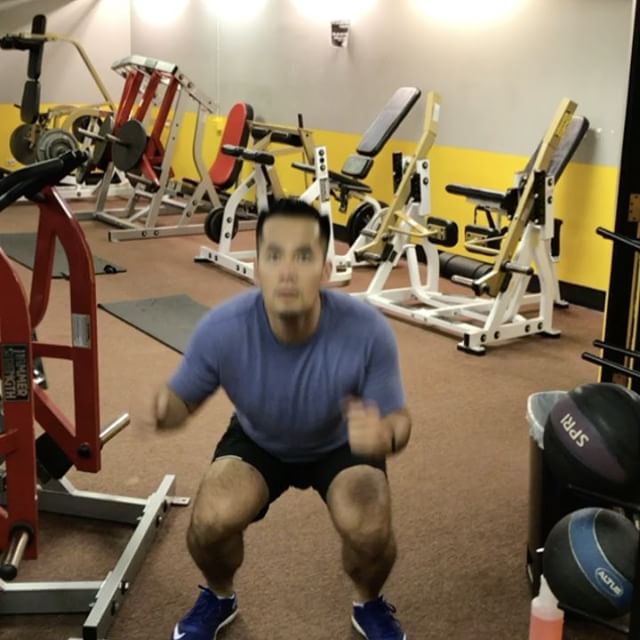 The fastest squat jumps in the west #personaltrainer #gym #denver #colorado #fitness #personaltraining #fun #bodybuilder #bodybuilding #deadlifts #life #running #quads #girl #woman #fit #squats #squat #lunges #legs #legday #weightlifting #weighttraining #men #sweat #women #cardio #strong #girls