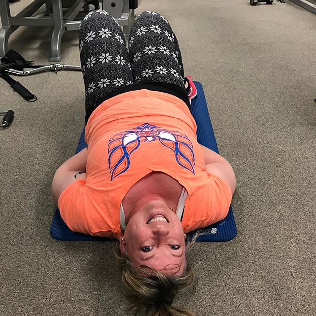 Brandy getting some ab work tonight at group personal training #personaltrainer #gym #denver #colorado #fitness #personaltraining #fun #bodybuilder #bodybuilding #deadlifts #life #running #quads #girl #woman #fit #squats #squat #lunges #legs #legday #weightlifting #weighttraining #men #sweat #women #cardio #strong #girls