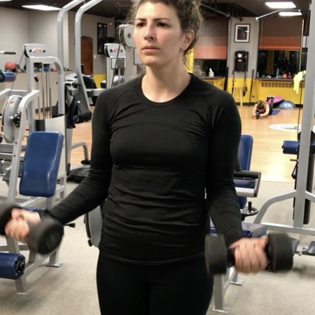 Hannah getting some curls at group personal training. #personaltrainer #gym #denver #colorado #fitness #personaltraining #fun #bodybuilder #bodybuilding #deadlifts #life #running #quads #girl #woman #fit #squats #squat #lunges #legs #legday #weightlifting #weighttraining #men #sweat #women #cardio #strong #girls