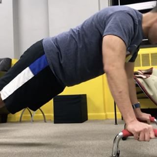 Getting deep on some push-ups. #personaltrainer #gym #denver #colorado #fitness #personaltraining #fun #bodybuilder #bodybuilding #deadlifts #life #running #quads #girl #woman #fit #squats #squat #lunges #legs #legday #weightlifting #weighttraining #men #sweat #women #cardio #strong #girls