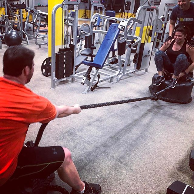 Clint pulling 814 lbs at boot camp #personaltrainer #gym #denver #colorado #fitness #personaltraining #fun #bodybuilder #bodybuilding #deadlifts #life #running #quads #girl #woman #fit #squats #squat #lunges #legs #legday #weightlifting #weighttraining #men #sweat #women #cardio #strong #girls