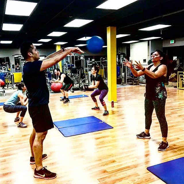 Boot camp #personaltrainer #gym #denver #colorado #fitness #personaltraining #fun #bodybuilder #bodybuilding #deadlifts #life #running #quads #girl #woman #fit #squats #squat #lunges #legs #legday #weightlifting #weighttraining #men #sweat #women #cardio #strong #girls