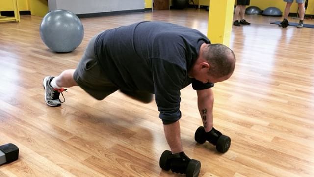 Danny rocking some tricep kickbacks and some core #bootcamp #personaltrainer #gym #denver #colorado #fitness #personaltraining #trainerscott #getinshape #fatloss #loseweight #ripped #toned #chestpress #benchpress #chest #bench #chestday #pecs #arms #arm #armday #shredded #fitbabe #triceps #biceps #babe #strong #fitnessmodel