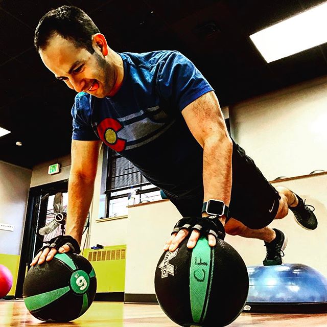 Rod getting some push-ups while working on his core strength and balance #bootcamp #personaltrainer #gym #denver #colorado #fitness #personaltraining #trainerscott #getinshape #fatloss #loseweight #ripped #toned #chestpress #benchpress #chest #bench #chestday #pecs #arms #arm #armday #shredded #fitbabe #triceps #biceps #babe #strong #fitnessmodel