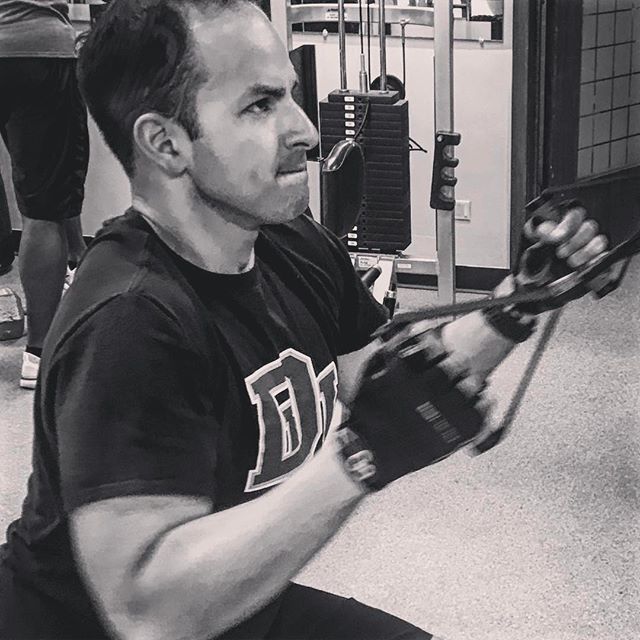 He look of determination #bootcamp #personaltrainer #gym #denver #colorado #fitness #personaltraining #trainerscott #getinshape #fatloss #loseweight #ripped #toned #chestpress #benchpress #chest #bench #chestday #pecs #arms #arm #armday #pushups #fitbabe #triceps #biceps #babe #strong #fitnessmodel