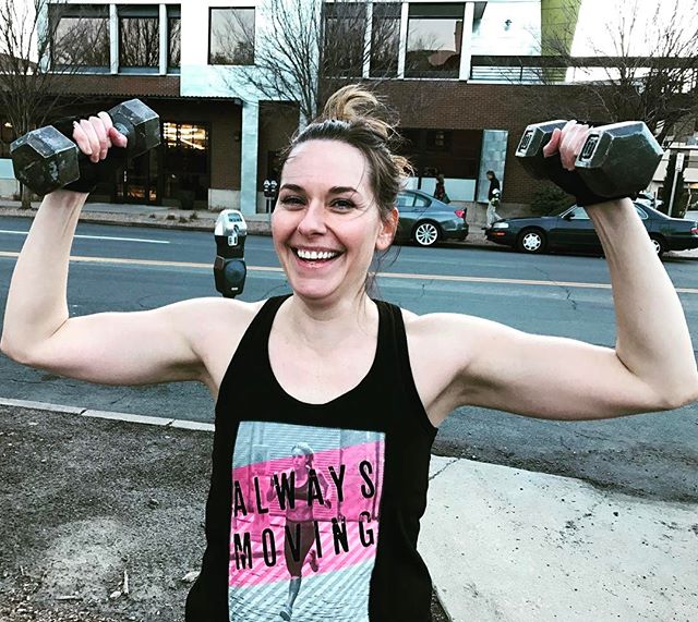 Kristin showing off the guns...and laughing #bootcamp #personaltrainer #gym #denver #colorado #fitness #personaltraining #trainerscott #getinshape #fatloss #loseweight #ripped #toned #chestpress #benchpress #chest #bench #chestday #pecs #arms #arm #armday #pushups #fitbabe #triceps #biceps #babe #strong #fitnessmodel