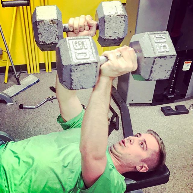 Even though he didn't show up tonight...here he is from yesterday! #bootcamp #personaltrainer #gym #denver #colorado #fitness #personaltraining #trainerscott #getinshape #fatloss #loseweight #ripped #toned #chestpress #benchpress #chest #bench #chestday #pecs #arms #arm #armday #pushups #fitbabe #triceps #biceps #babe #strong #fitnessmodel