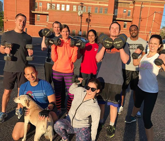 7 PM Boot Camp class outside tonight #personaltrainer #gym #denver #colorado #fitness #personaltraining #fun #bodybuilder #bodybuilding #deadlifts #life #running #quads #girl #woman #fit #squats #squat #lunges #legs #legday #weightlifting #weighttraining #men #sweat #women #cardio #strong #girls
