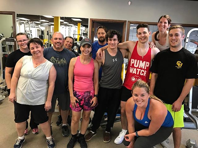 Group personal training tonight #bootcamp #personaltrainer #gym #denver #colorado #fitness #personaltraining #trainerscott #getinshape #fatloss #loseweight #ripped #toned #chestpress #benchpress #chest #bench #chestday #pecs #arms #arm #armday #pushups #fitbabe #triceps #biceps #babe #strong #fitnessmodel
