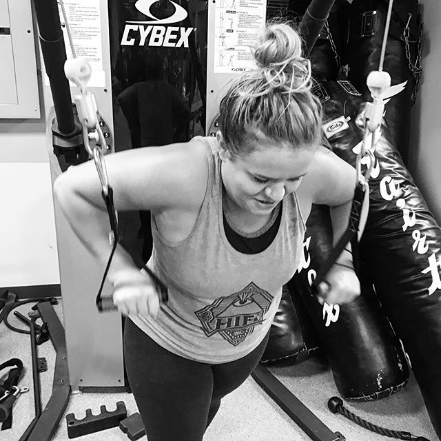 Suzy Q getting some chest press on the cable cross. #bootcamp #personaltrainer #gym #denver #colorado #fitness #personaltraining #trainerscott #getinshape #fatloss #loseweight #ripped #toned #chestpress #benchpress #chest #bench #chestday #pecs #arms #arm #armday #pushups #fitbabe #triceps #biceps #babe #strong #fitnessmodel