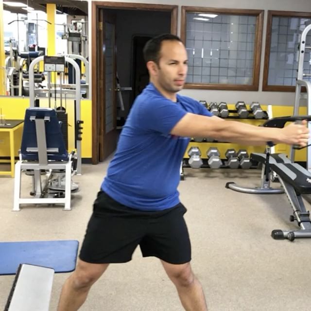 Rod with the axe chops or trunk twists or whatever you want to call them #bootcamp #personaltrainer #gym #denver #colorado #fitness #personaltraining #trainerscott #getinshape #fatloss #loseweight #ripped #toned #chestpress #benchpress #chest #bench #chestday #pecs #arms #arm #armday #pushups #fitbabe #triceps #biceps #babe #strong #fitnessmodel