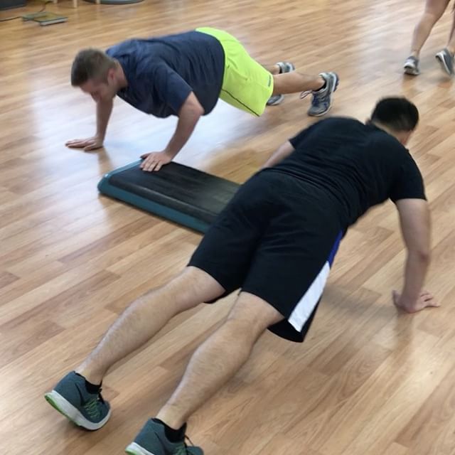 You truly haven't enjoyed push-ups until you've done these @rod10g @stornels841  #bootcamp #personaltrainer #gym #denver #colorado #fitness #personaltraining #trainerscott #getinshape #fatloss #loseweight #ripped #toned #chestpress #benchpress #chest #bench #chestday #pecs #arms #arm #armday #pushups #fitbabe #triceps #biceps #babe #strong #fitnessmodel
