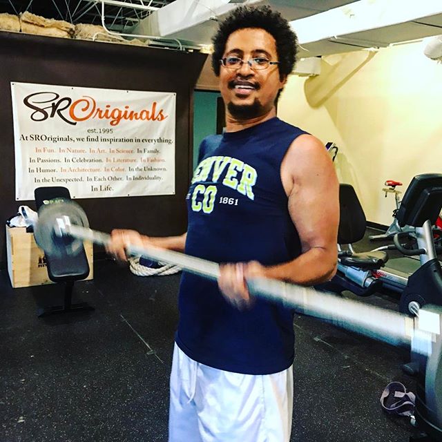 Corporate fitness training at work #bootcamp #personaltrainer #gym #denver #colorado #fitness #personaltraining #trainerscott #getinshape #fatloss #loseweight #ripped #toned #chestpress #benchpress #chest #bench #chestday #pecs #arms #arm #armday #pushups #fitbabe #triceps #biceps #babe #strong #fitnessmodel