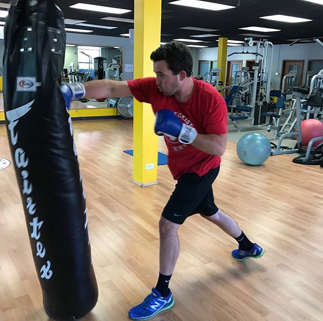Miles roughing up the heavy bad today at the gym #bootcamp #personaltrainer #gym #denver #colorado #fitness #personaltraining #trainerscott #getinshape #fatloss #loseweight #ripped #toned #chestpress #benchpress #chest #bench #chestday #pecs #arms #arm #armday #pushups #fitbabe #triceps #biceps #babe #strong #fitnessmodel