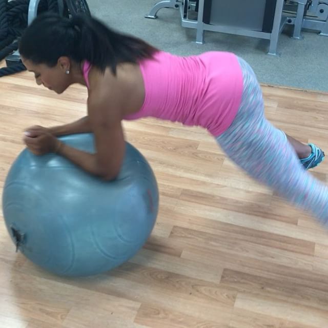 Planks gone wild #personaltrainer #gym #denver #colorado #fitness #personaltraining #fun #bodybuilder #bodybuilding #deadlifts #life #running #quads #girl #woman #fit #squats #squat #lunges #legs #legday #weightlifting #weighttraining #men #sweat #women #cardio #strong #girls