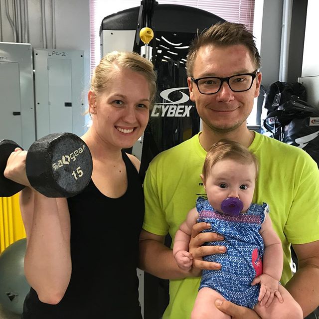 Adam and Liz are back. And they brought little Lillie. #personaltrainer #gym #denver #colorado #fitness #personaltraining #fun #bodybuilder #bodybuilding #deadlifts #life #running #quads #girl #woman #fit #squats #squat #lunges #legs #legday #weightlifting #weighttraining #men #sweat #women #cardio #strong #girls