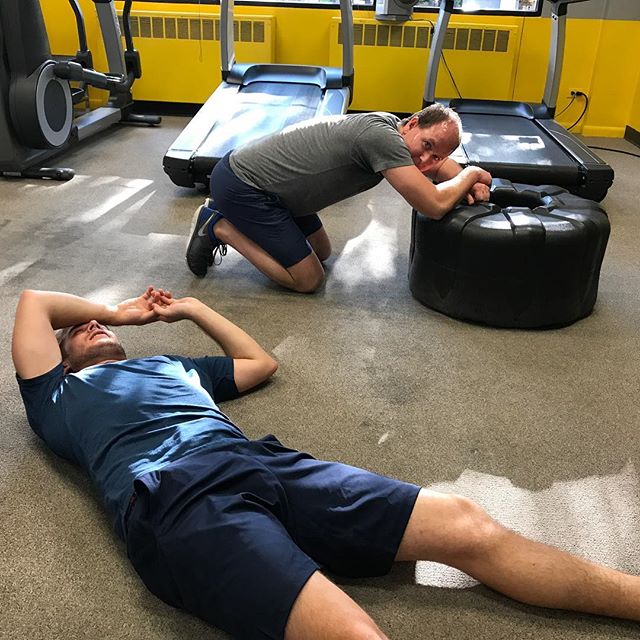 Casualties in the aftermath of the plate #bootcamp #personaltrainer #gym #denver #colorado #fitness #personaltraining #trainerscott #getinshape #fatloss #loseweight #ripped #toned #chestpress #benchpress #chest #bench #chestday #pecs #arms #arm #armday #pushups #fitbabe #triceps #biceps #babe #strong #fitnessmodel