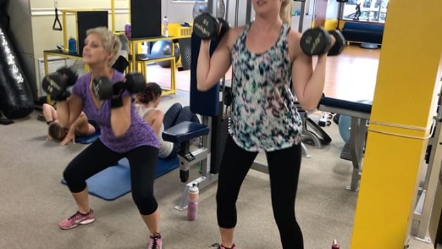 A Liz and Shelley reunion for some squat shoulder press #personaltrainer #gym #denver #colorado #fitness #personaltraining #fun #bodybuilder #bodybuilding #deadlifts #life #running #quads #girl #woman #fit #squats #squat #lunges #legs #legday #weightlifting #weighttraining #men #sweat #women #cardio #strong #girls