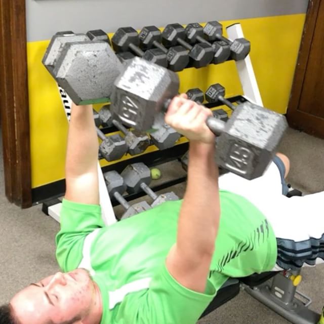 999...1000...that's a lot of reps #bootcamp #personaltrainer #gym #denver #colorado #fitness #personaltraining #trainerscott #getinshape #fatloss #loseweight #ripped #toned #chestpress #benchpress #chest #bench #chestday #pecs #arms #arm #armday #pushups #fitbabe #triceps #biceps #babe #strong #fitnessmodel