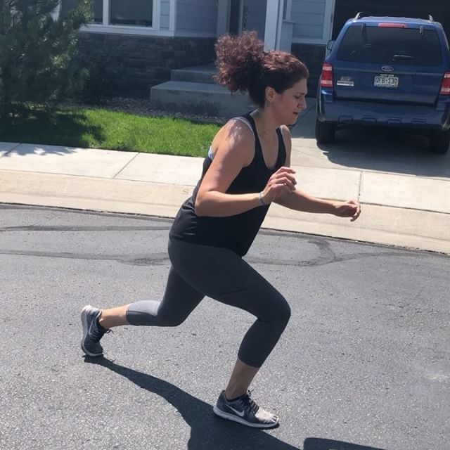 Working out outside is so in right now #personaltrainer #gym #denver #colorado #fitness #personaltraining #fun #bodybuilder #bodybuilding #deadlifts #life #running #quads #girl #woman #fit #squats #squat #lunges #legs #legday #weightlifting #weighttraining #men #sweat #women #cardio #strong #girls