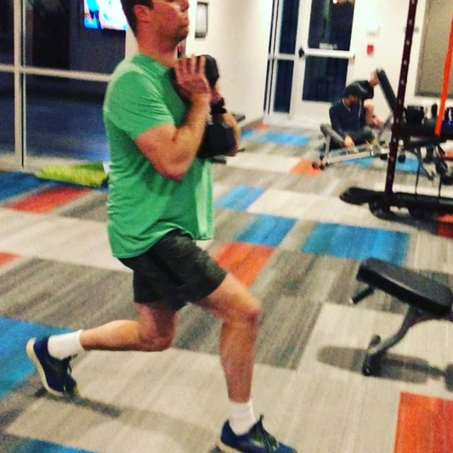 Lunging into the new year #personaltrainer #gym #denver #colorado #fitness #personaltraining #fun #bodybuilder #bodybuilding #deadlifts #life #running #quads #girl #woman #fit #squats #squat #lunges #legs #legday #weightlifting #weighttraining #men #sweat #women #cardio #strong #girls